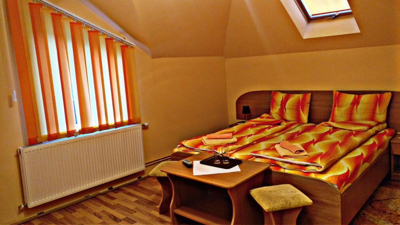 Picnic Panzio Bed & Breakfast Lunca de Sus Eksteriør bilde